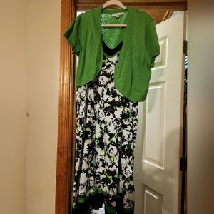 Size 16w Madison Leigh dress with sweater